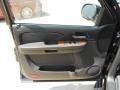 Onyx Black - Yukon SLT Photo No. 12
