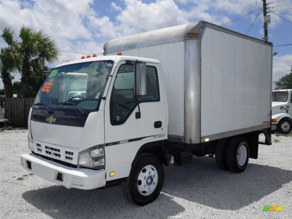 2006 W Series Truck W4500 Commercial Moving Truck - White / Gray photo #5