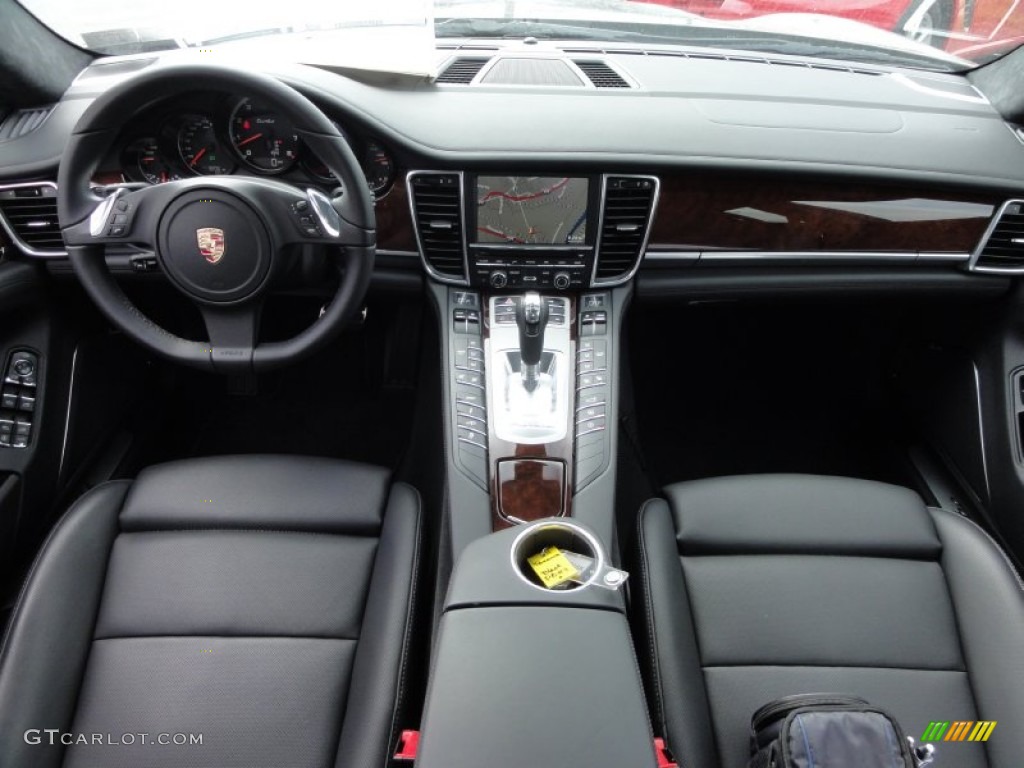 2011 Porsche Panamera Turbo Black Dashboard Photo #64075269