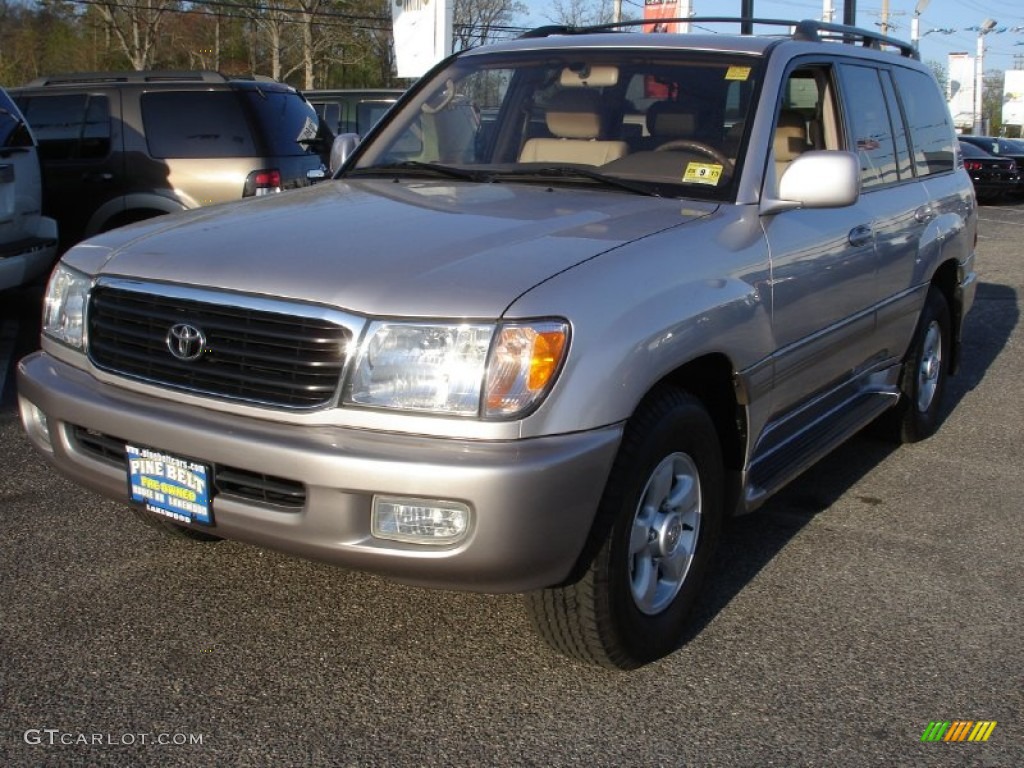 Champagne Pearl Toyota Land Cruiser