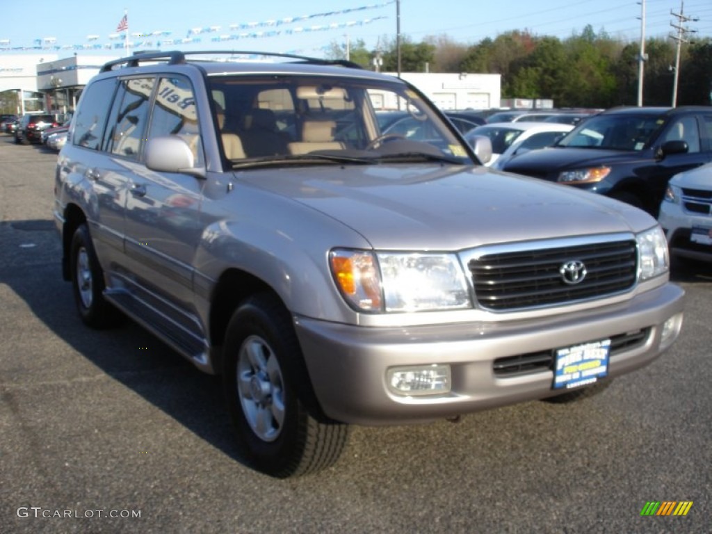 2000 Land Cruiser  - Champagne Pearl / Oak photo #3