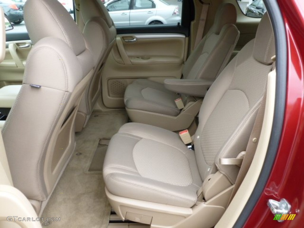 Tan Interior 2010 Saturn Outlook XE AWD Photo #64077390