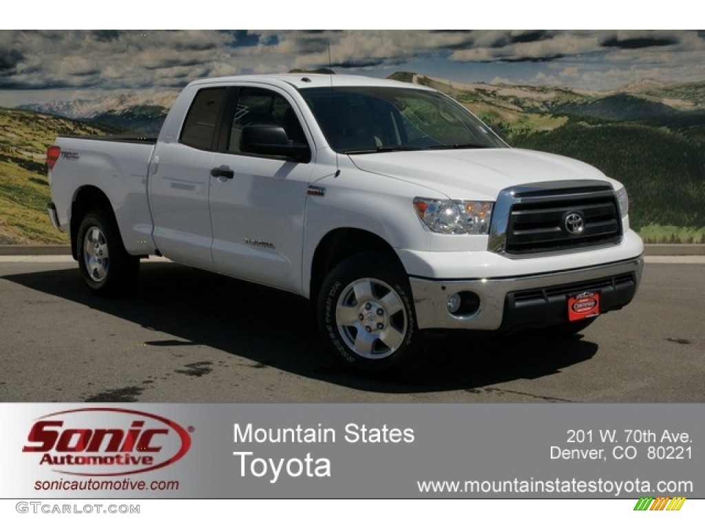 2010 Tundra Double Cab 4x4 - Super White / Sand Beige photo #1