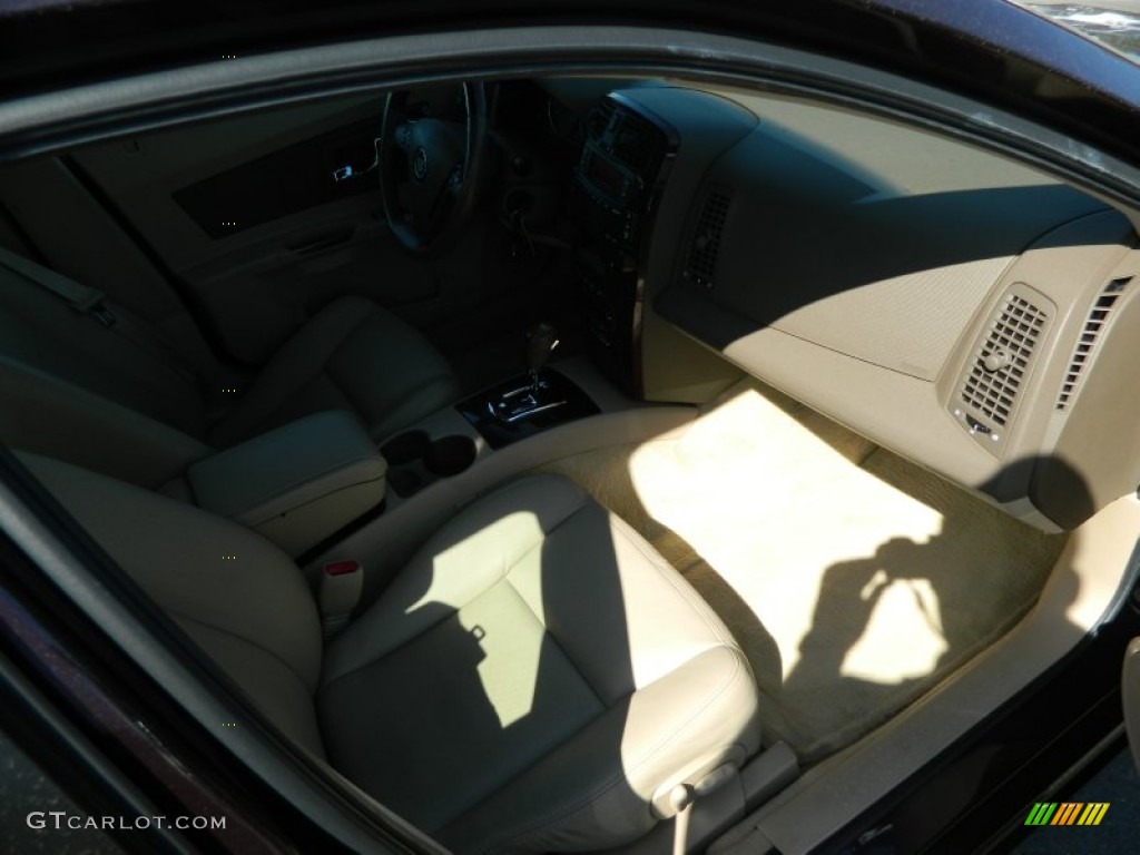 2006 CTS Sedan - Blackberry / Cashmere photo #14