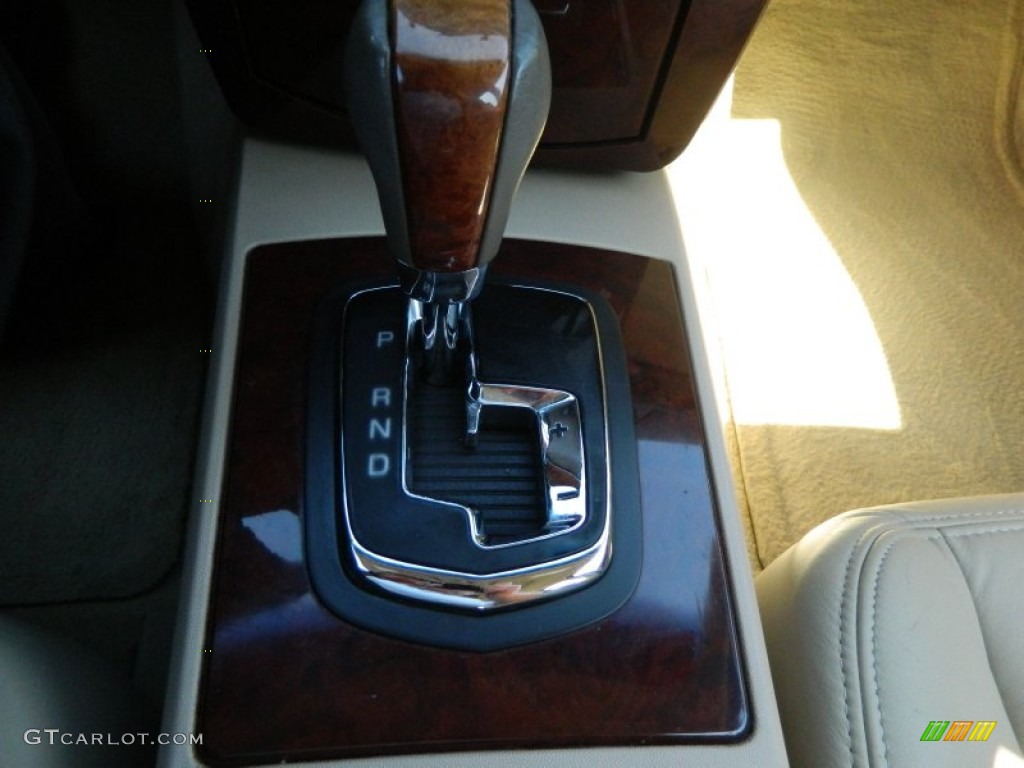 2006 CTS Sedan - Blackberry / Cashmere photo #17