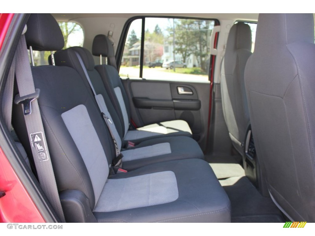 2003 Expedition XLT 4x4 - Laser Red Tinted Metallic / Flint Grey photo #16