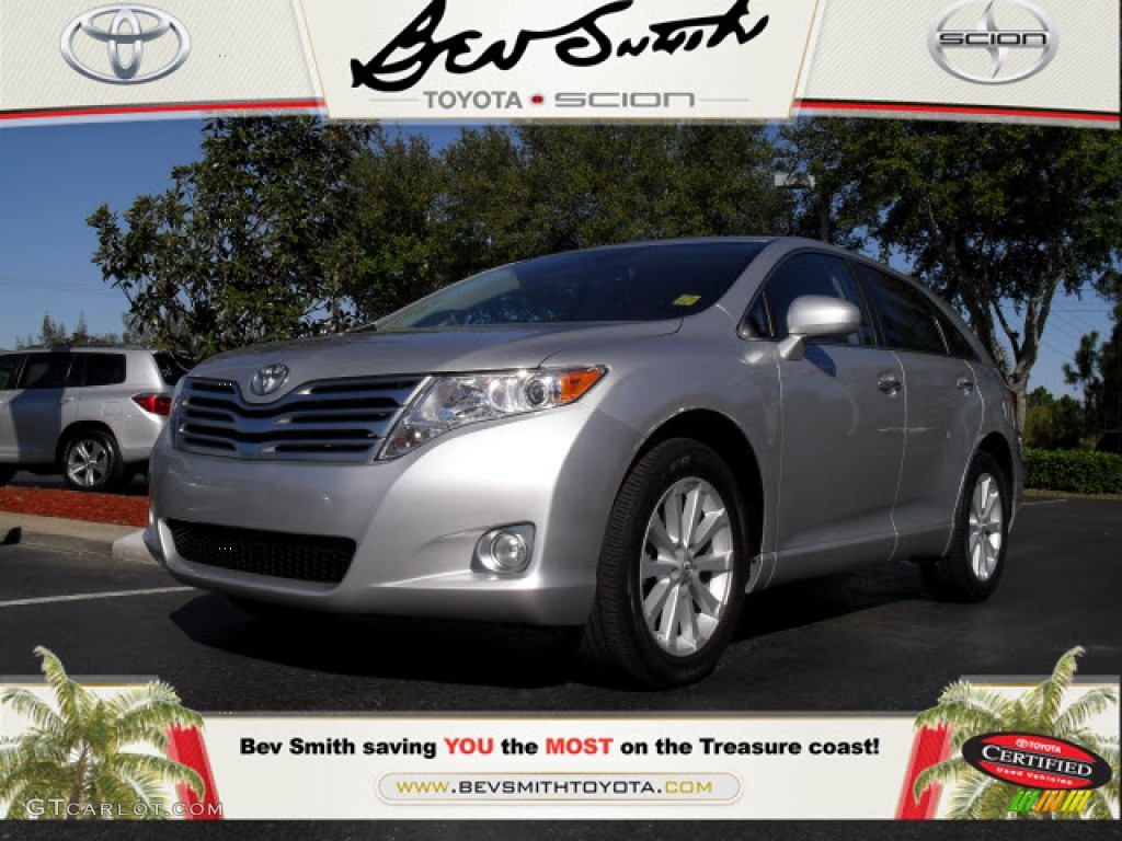 2010 Venza I4 - Classic Silver Metallic / Gray photo #1