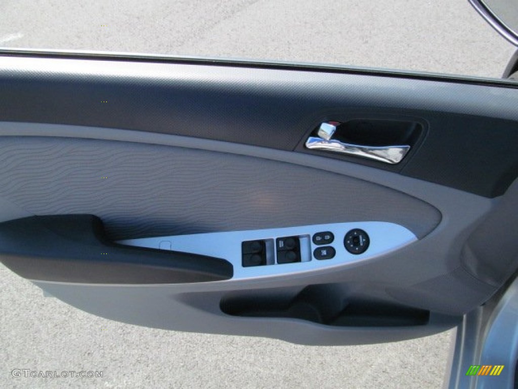 2012 Accent GLS 4 Door - Ironman Silver / Gray photo #12