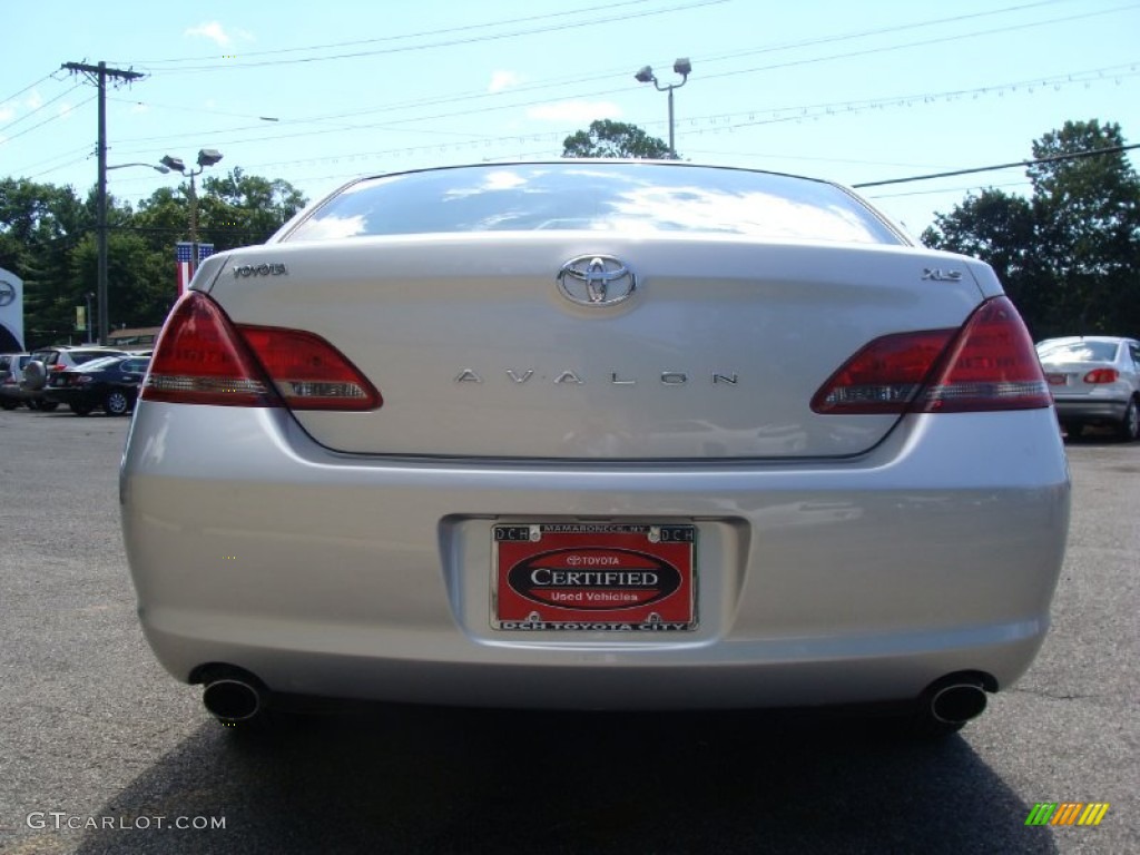 2008 Avalon XLS - Classic Silver Metallic / Ash Gray photo #7