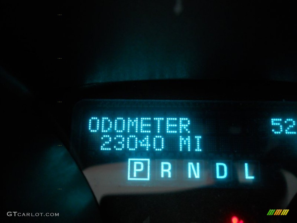 2011 Traverse LT AWD - Cyber Gray Metallic / Dark Gray/Light Gray photo #3