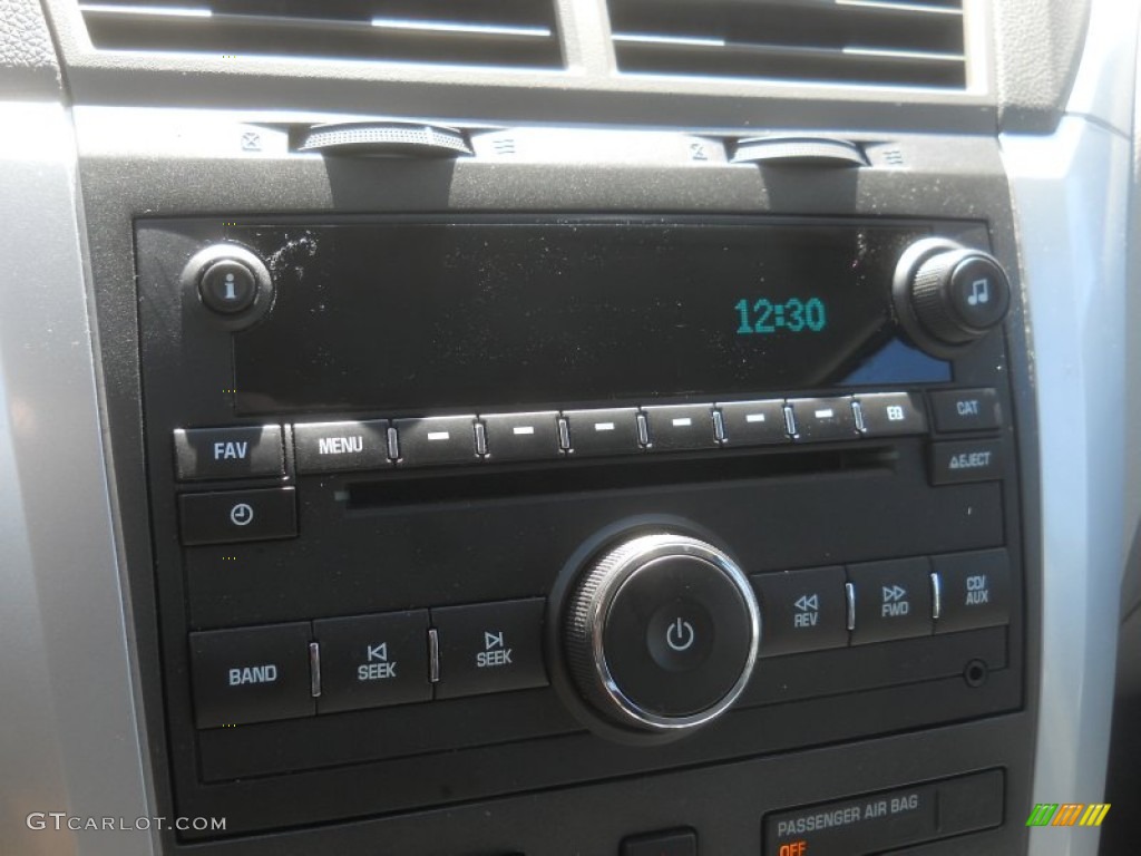 2011 Traverse LT AWD - Cyber Gray Metallic / Dark Gray/Light Gray photo #5