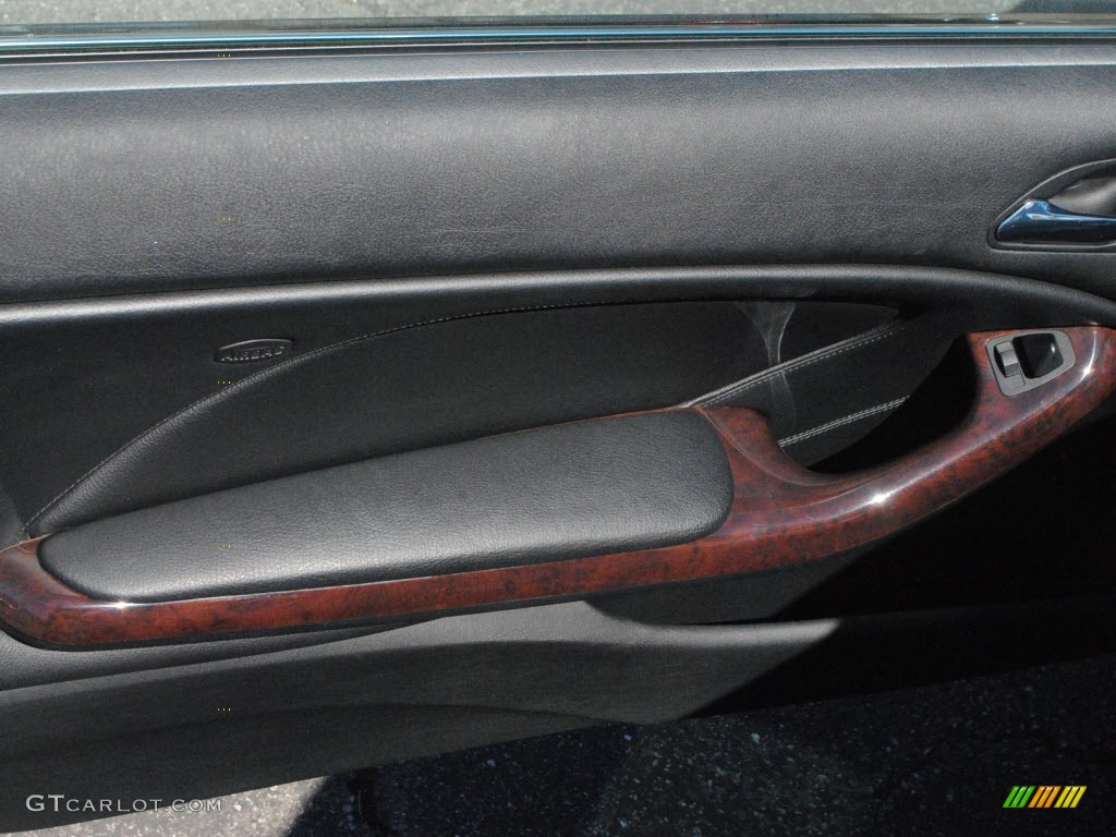 2004 3 Series 330i Coupe - Jet Black / Black photo #15