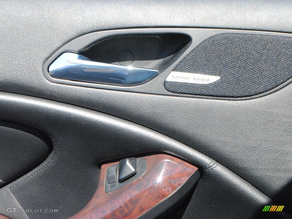 2004 3 Series 330i Coupe - Jet Black / Black photo #21