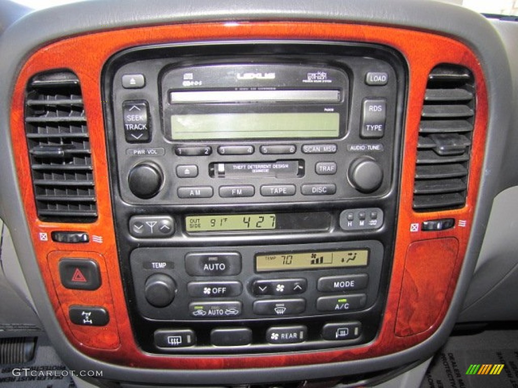 2001 Lexus LX 470 Controls Photo #64096699