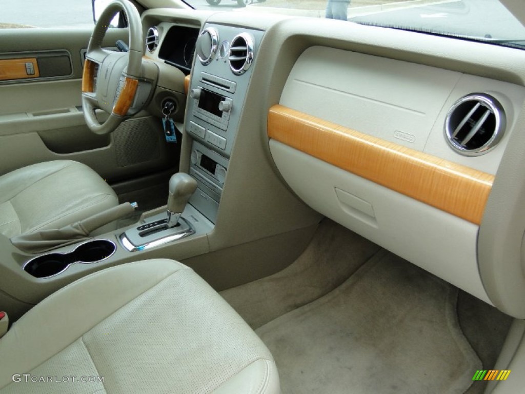 2008 MKZ Sedan - White Suede / Sand photo #25