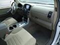 2009 White Frost Nissan Pathfinder SE 4x4  photo #18