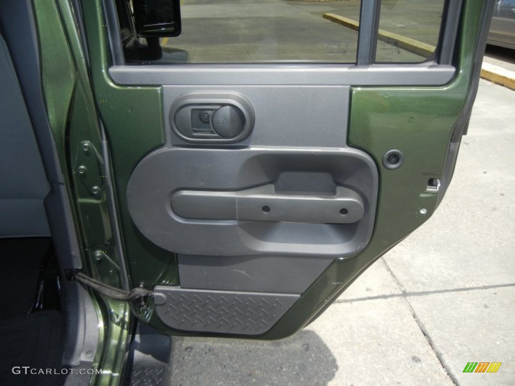 2008 Wrangler Unlimited Sahara 4x4 - Jeep Green Metallic / Dark Slate Gray/Med Slate Gray photo #9