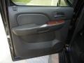 Onyx Black - Yukon XL SLT Photo No. 16