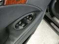 Black - E 320 Sedan Photo No. 15