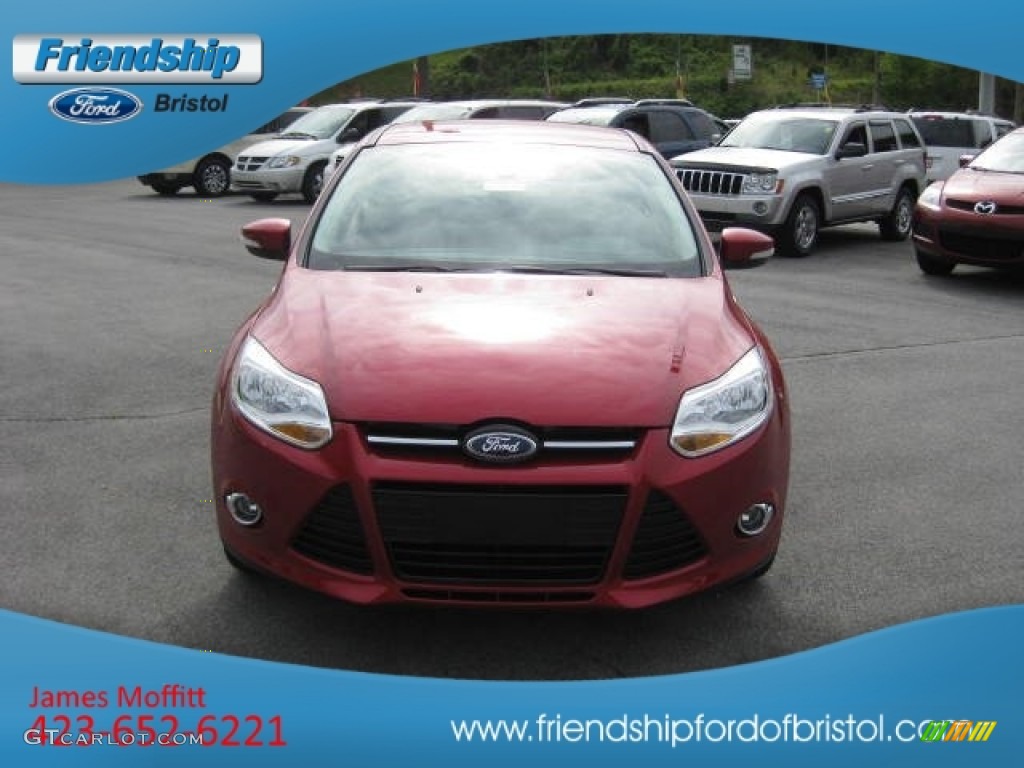2012 Focus SEL 5-Door - Red Candy Metallic / Charcoal Black Leather photo #3