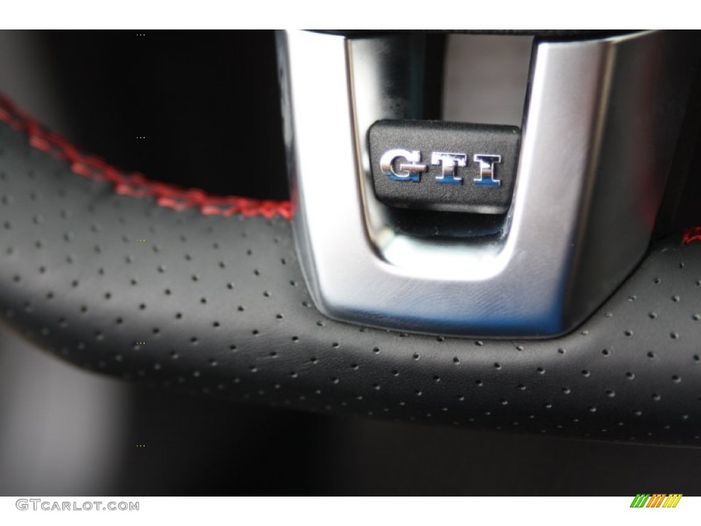2012 Volkswagen GTI 2 Door Marks and Logos Photos