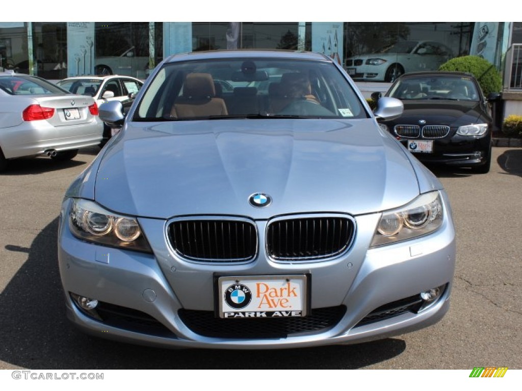 2009 3 Series 328xi Sedan - Blue Water Metallic / Saddle Brown Dakota Leather photo #2