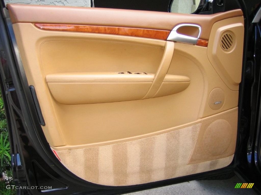 2006 Porsche Cayenne Turbo S Havanna/Sand Beige Door Panel Photo #64112631