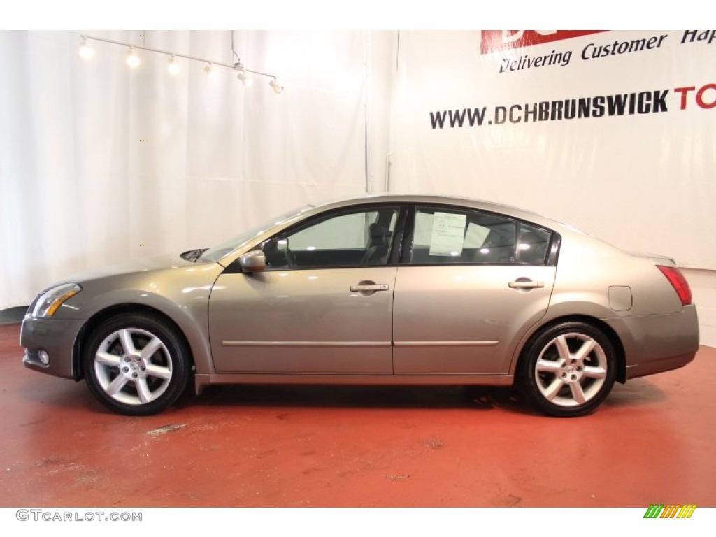 2004 Maxima 3.5 SE - Spirited Bronze / Black photo #3