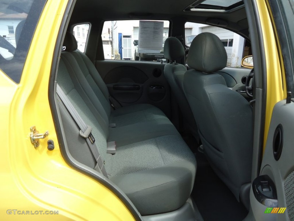 2005 Aveo LT Hatchback - Summer Yellow / Gray photo #17