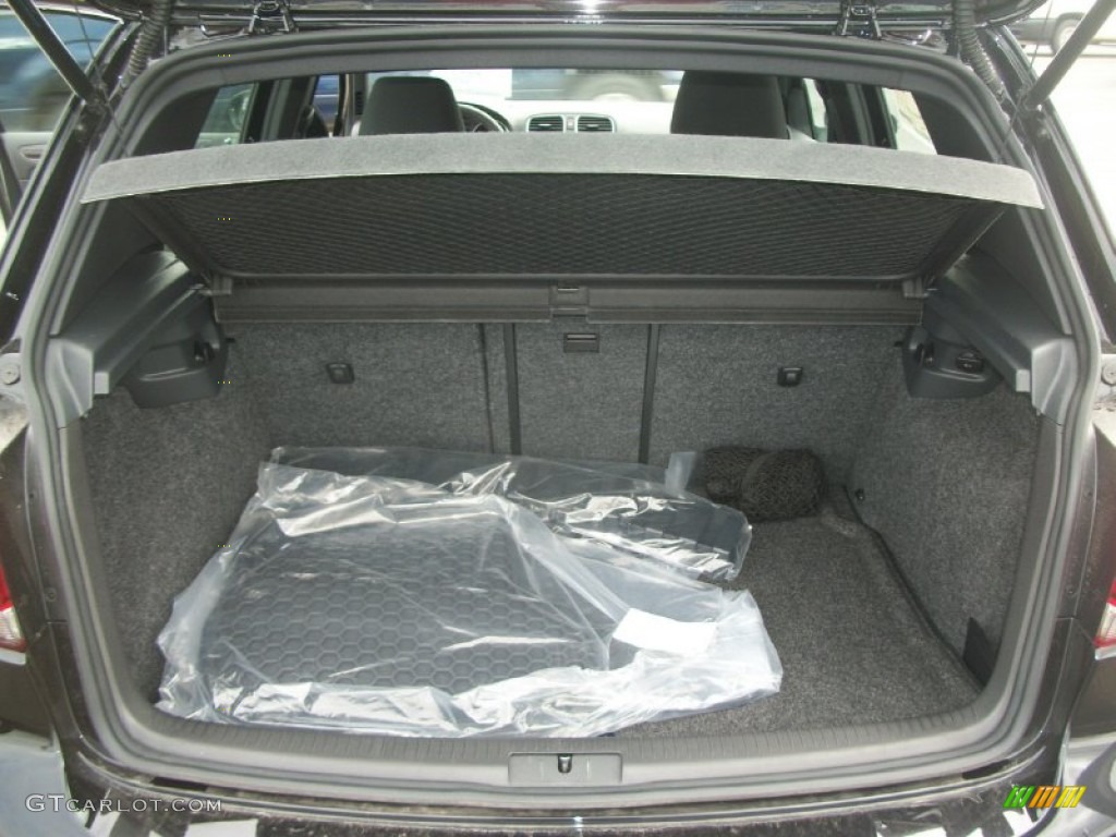 2012 Volkswagen GTI 4 Door Trunk Photo #64115475