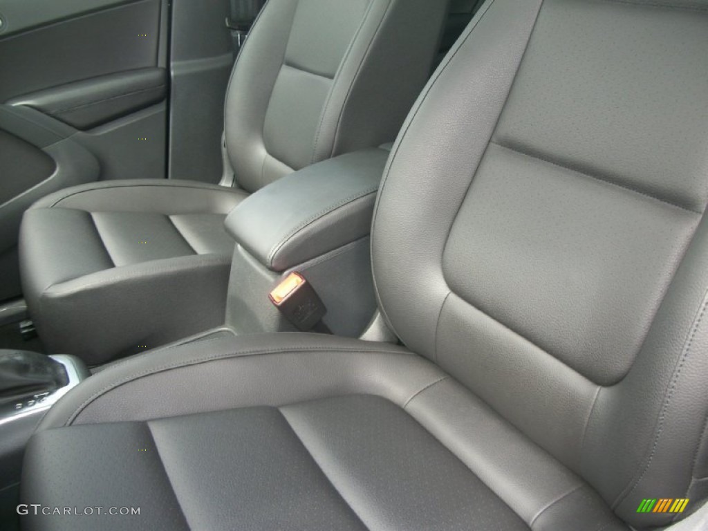2012 Tiguan SE 4Motion - Deep Black Metallic / Black photo #8
