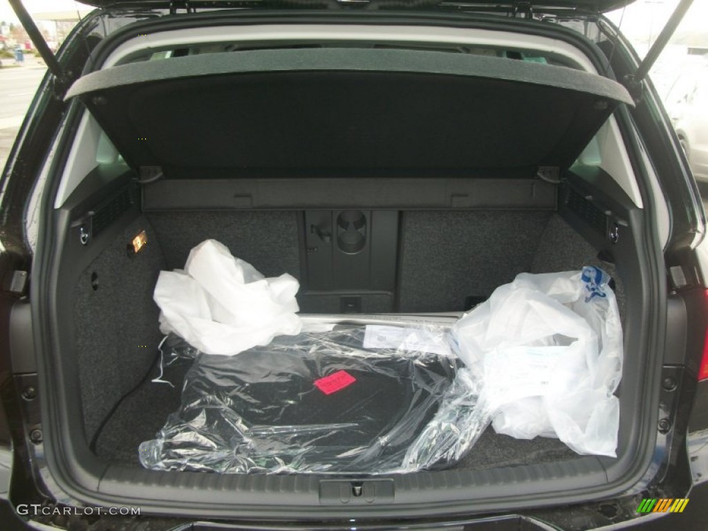 2012 Tiguan SE 4Motion - Deep Black Metallic / Black photo #27