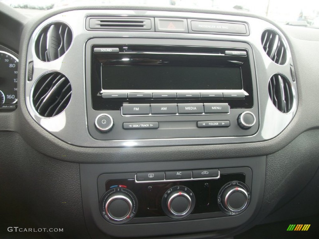 2012 Volkswagen Tiguan S 4Motion Audio System Photo #64115902