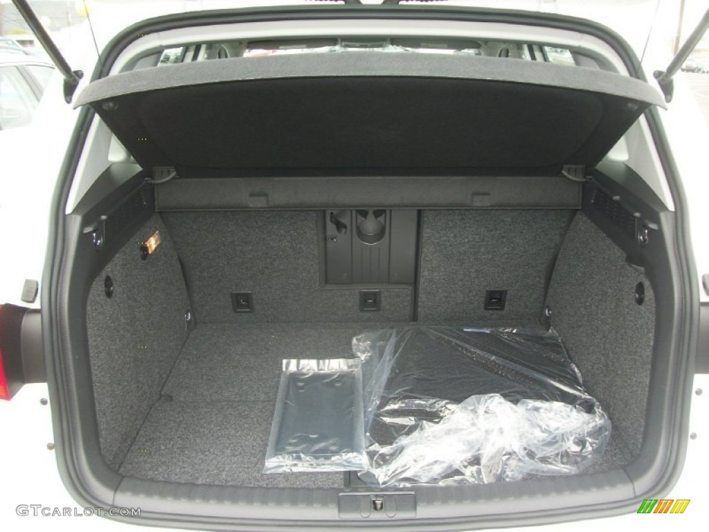 2012 Volkswagen Tiguan S 4Motion Trunk Photo #64116027