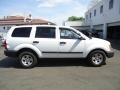Bright White - Durango SXT Photo No. 4