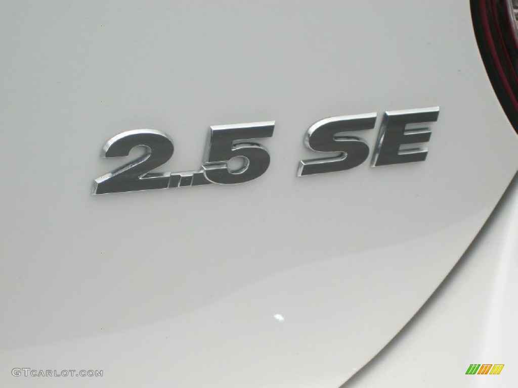 2012 Volkswagen Jetta SE SportWagen Marks and Logos Photo #64116854
