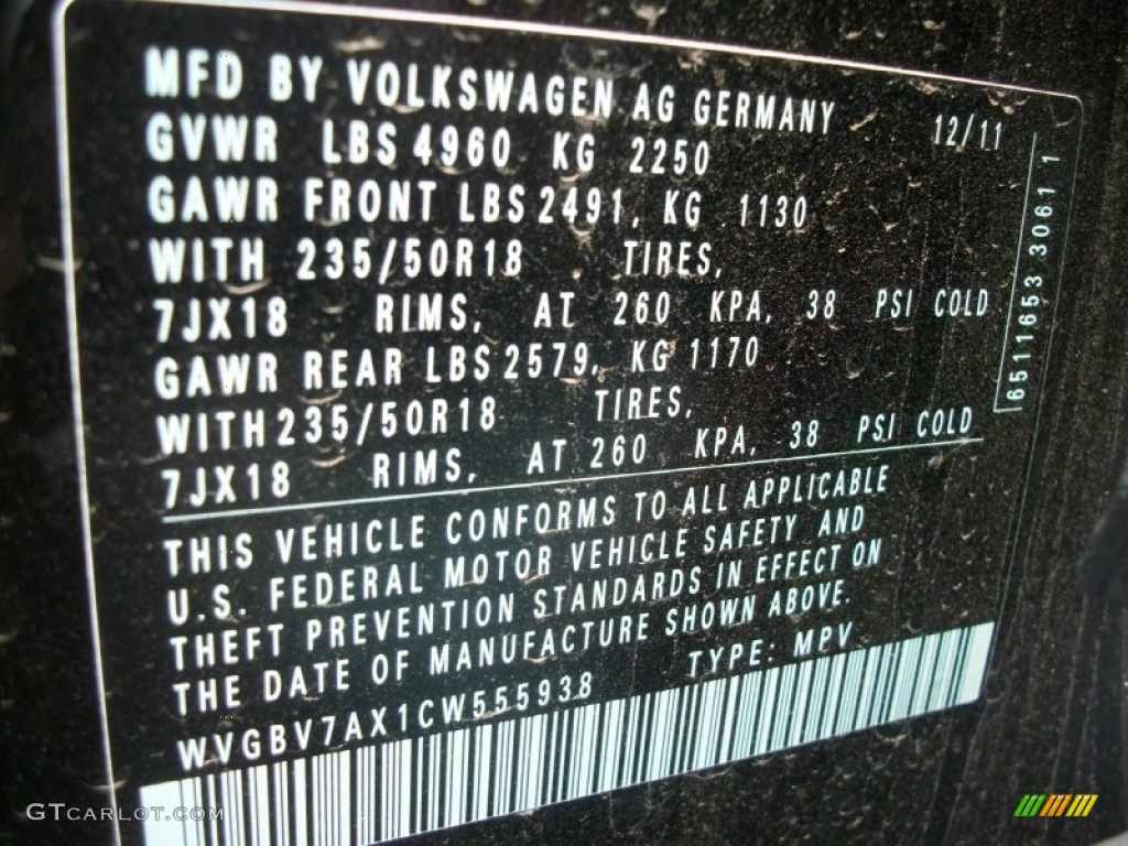 2012 Tiguan SE 4Motion - Deep Black Metallic / Black photo #30