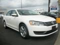 Candy White - Passat 2.5L SE Photo No. 1