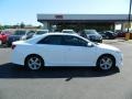 Super White - Camry SE Photo No. 2