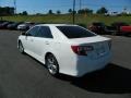 Super White - Camry SE Photo No. 5