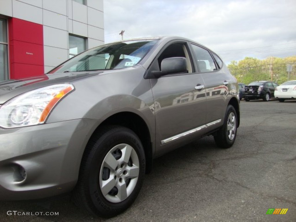 2011 Rogue S AWD - Platinum Graphite / Black photo #2