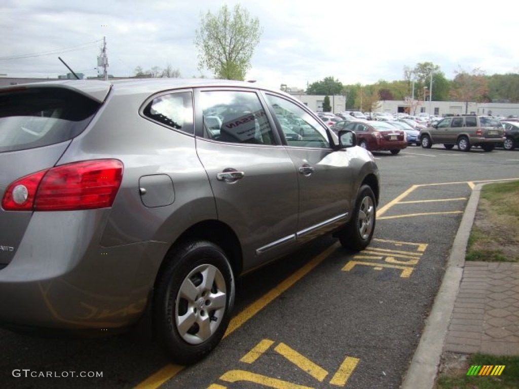 2011 Rogue S AWD - Platinum Graphite / Black photo #6