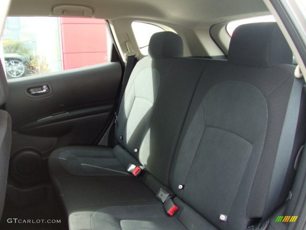 2011 Rogue S AWD - Platinum Graphite / Black photo #18