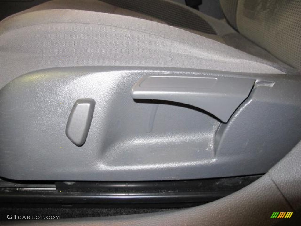 2009 Jetta S Sedan - Reflex Silver Metallic / Anthracite photo #15