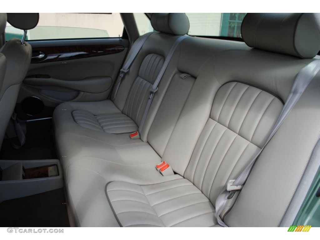 Oatmeal Interior 2000 Jaguar XJ XJ8 Photo #64121812