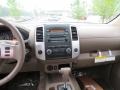 Red Brick - Frontier SV Crew Cab Photo No. 12