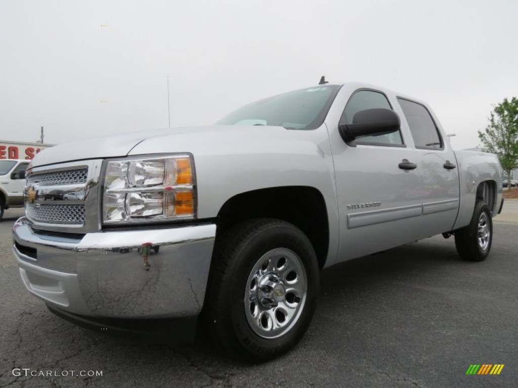 2012 Silverado 1500 LS Crew Cab - Silver Ice Metallic / Dark Titanium photo #3