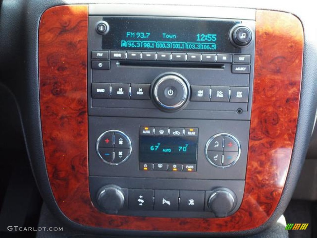 2011 Tahoe LT 4x4 - Summit White / Ebony photo #11