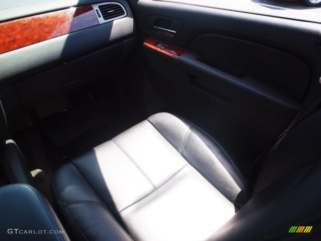 2011 Tahoe LT 4x4 - Summit White / Ebony photo #12