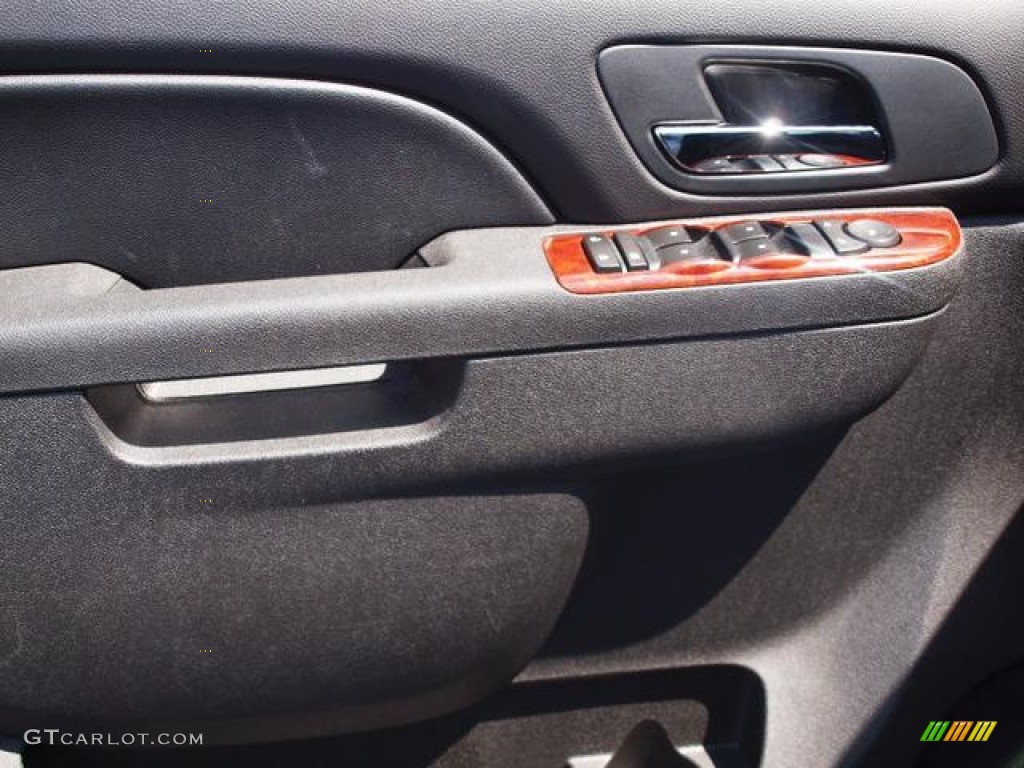 2011 Tahoe LT 4x4 - Summit White / Ebony photo #13